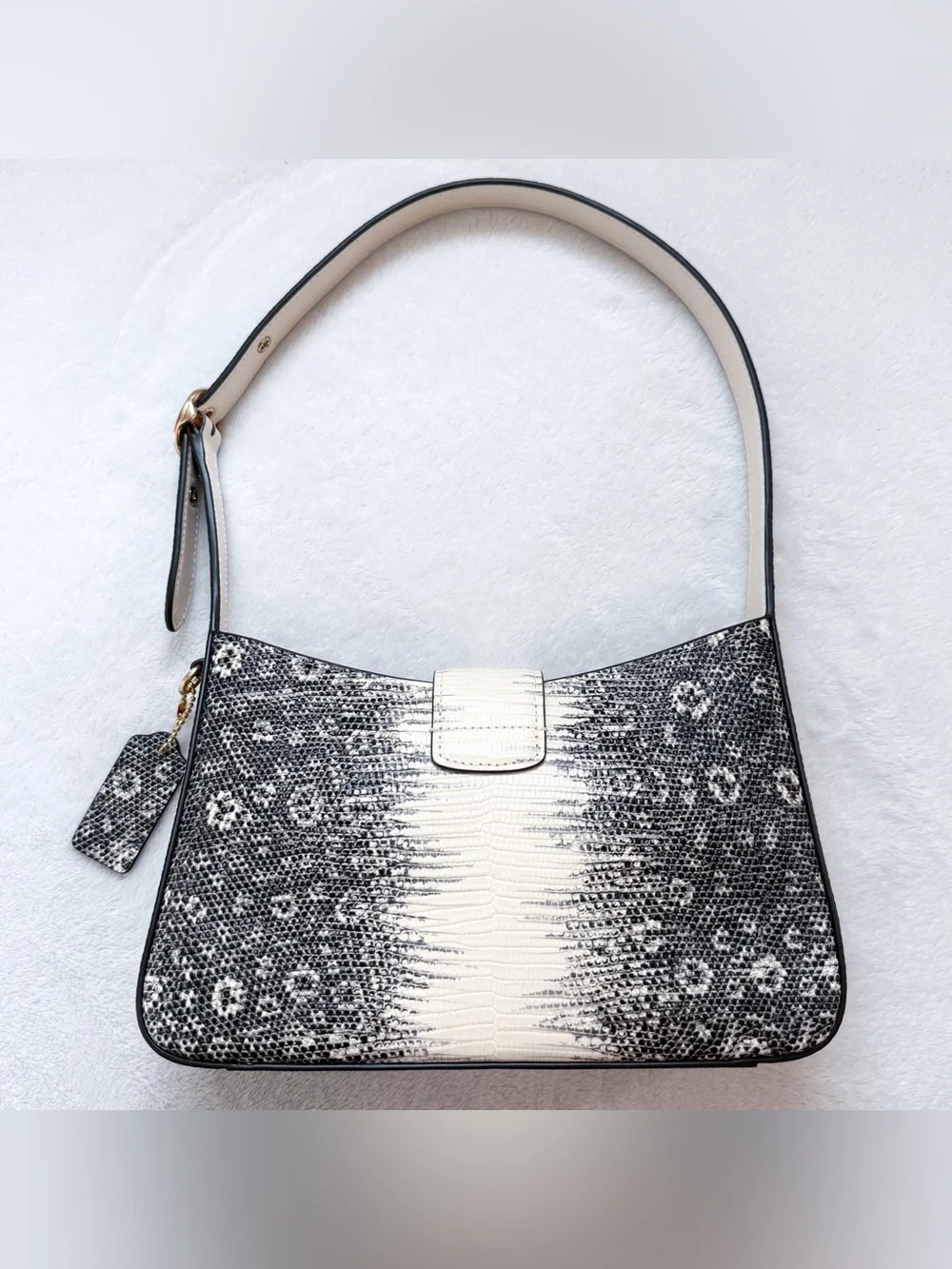 Coach Eliza Shoulder Bag CR352 in Lizard-Embossed Leather + Brass Hardware NWOT